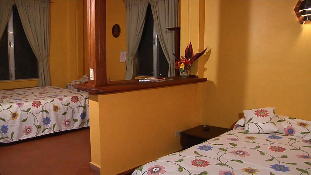Hotel Maya Vista Tela Εξωτερικό φωτογραφία
