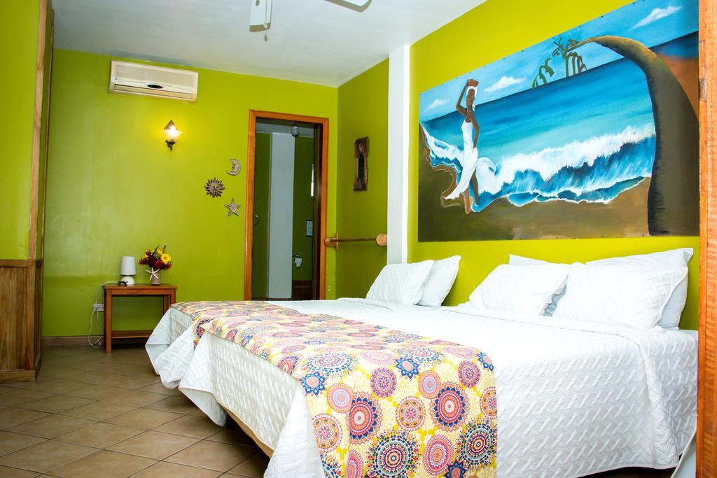 Hotel Maya Vista Tela Εξωτερικό φωτογραφία
