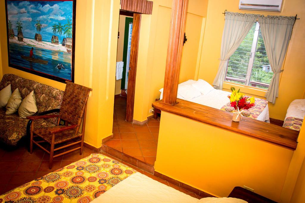 Hotel Maya Vista Tela Εξωτερικό φωτογραφία